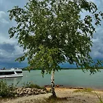 Neuseenland Apartman *
