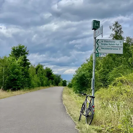 Neuseenland Apartamento *