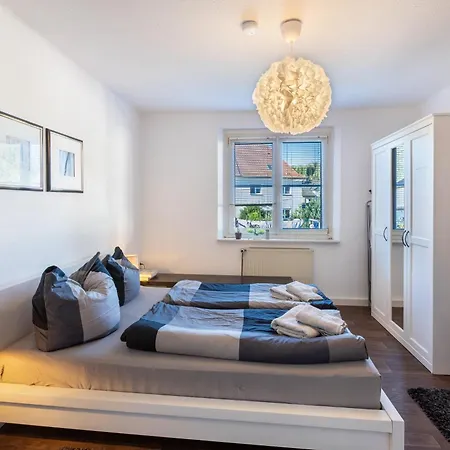 Neuseenland 아파트 Rötha